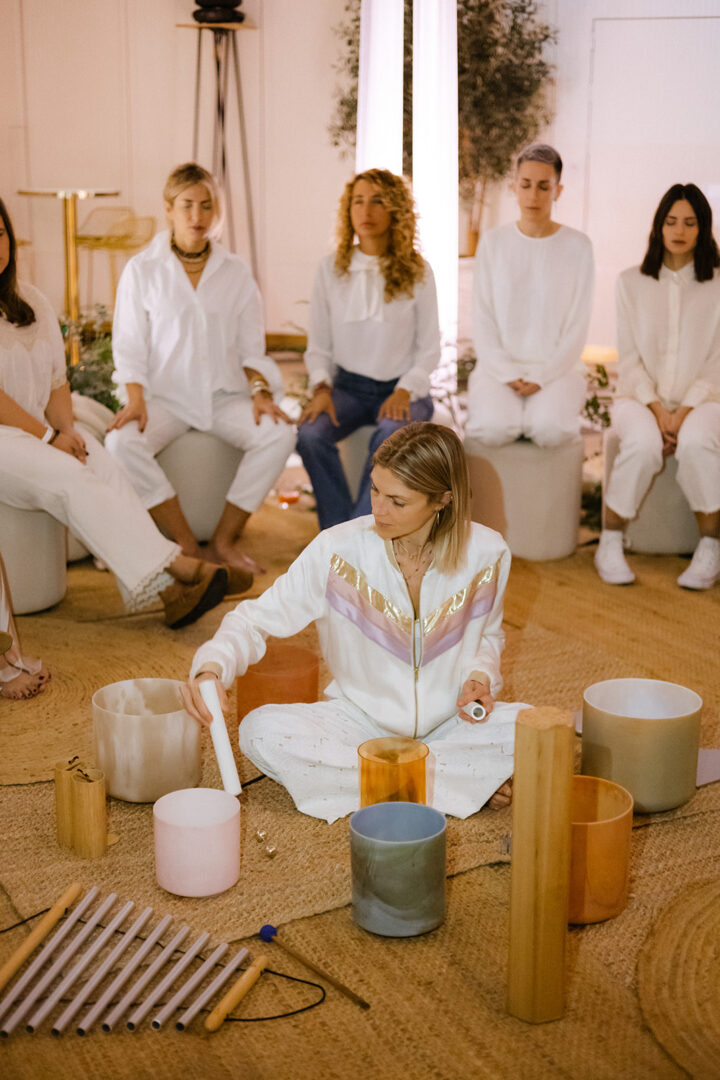 HOLYSTIC, encuentro de mujeres creadoras en Only YOU Hotel Valencia organizado con El Jardín & Co
