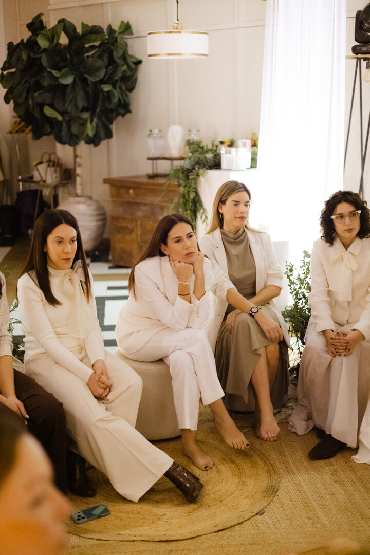 HOLYSTIC, encuentro de mujeres creadoras en Only YOU Hotel Valencia organizado con El Jardín & Co