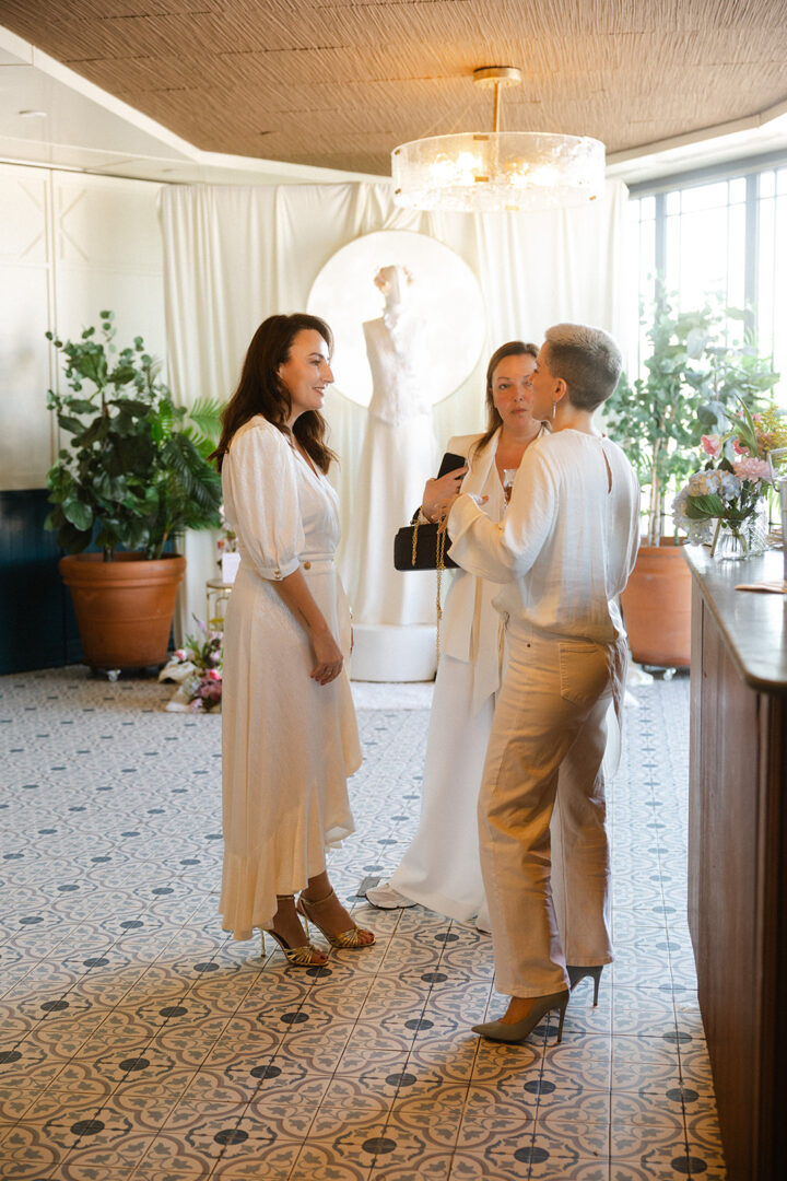 HOLYSTIC, encuentro de mujeres creadoras en Only YOU Hotel Valencia organizado con El Jardín & Co