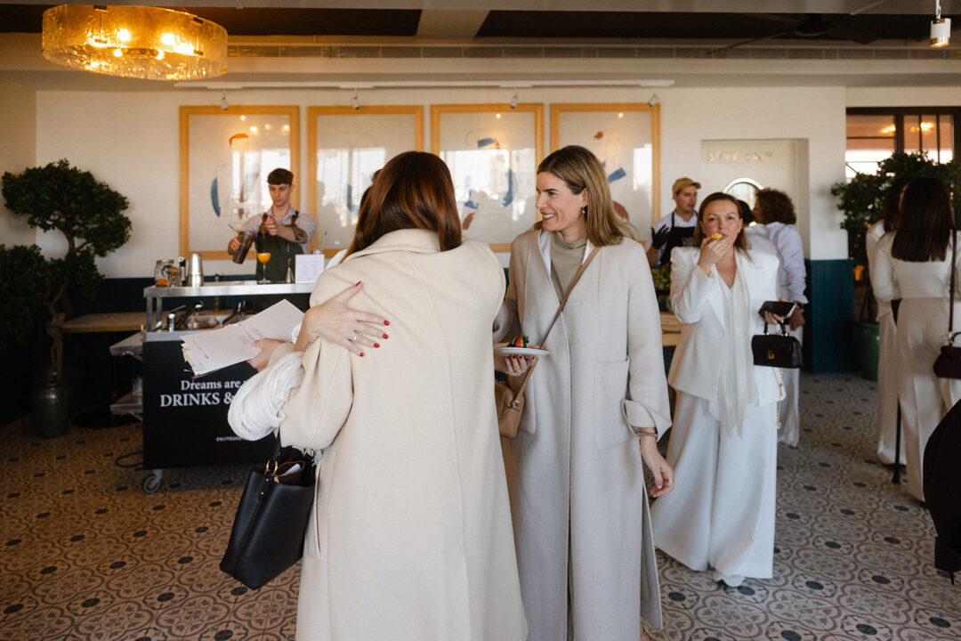 HOLYSTIC, encuentro de mujeres creadoras en Only YOU Hotel Valencia organizado con El Jardín & Co